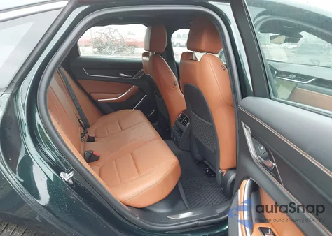 2024 Jaguar Xf R-Dynamic Se P250 Awd Automatic z USA, uszkodzony, nr VIN SAJBL4GX0RCY93679